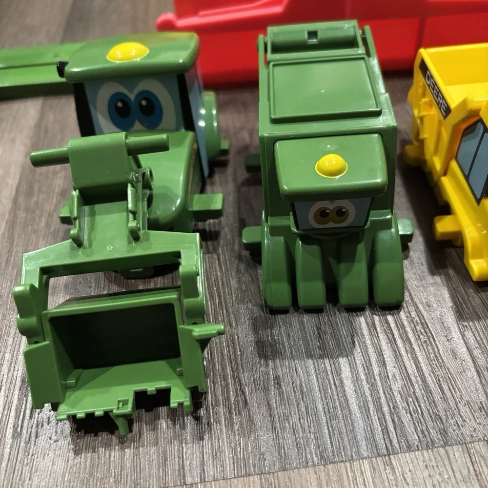 Tomy John Deere Big Loader Johnny Tractor & The Magical Farm Motorized Set Works